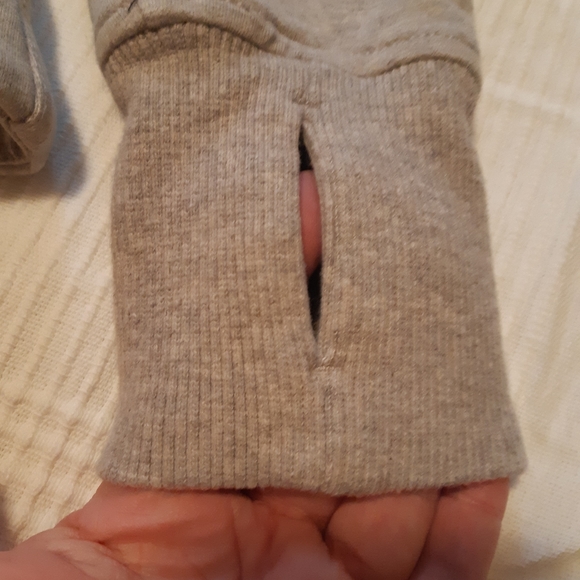 Lulu🍋 Hoodie, size 12 - Picture 4 of 15